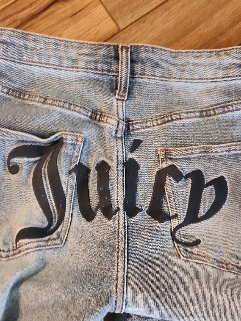 Juicy Couture Baggie Denim Cargo Jeans Juicy Back Logo Wide Leg Y2K Women 28x32 - Picture 7 of 9